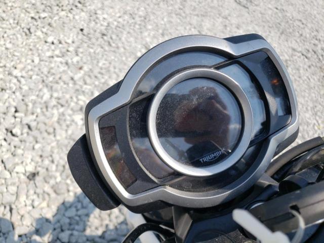 TRIUMPH SCRAMBLER 2021