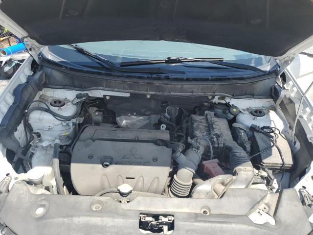 Фото 12 - MITSUBISHI OUTLANDER