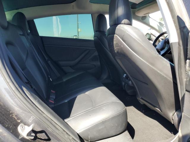 Фото 10 - TESLA MODEL 3