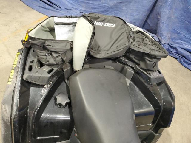 CAN-AM OUTLANDER 2023