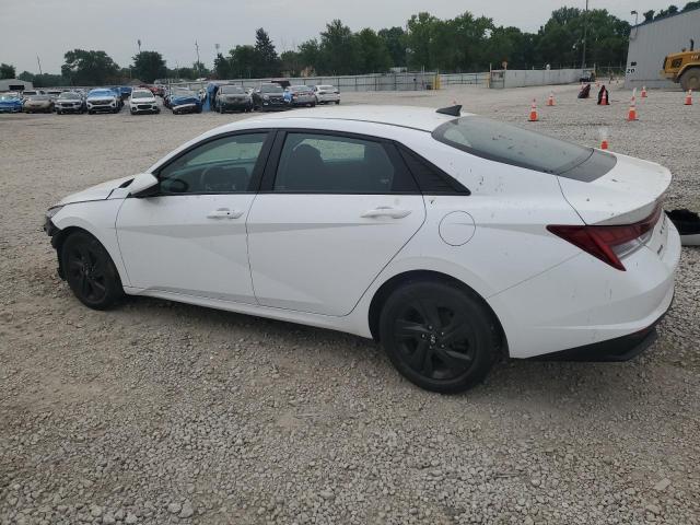 Фото 2 - HYUNDAI ELANTRA