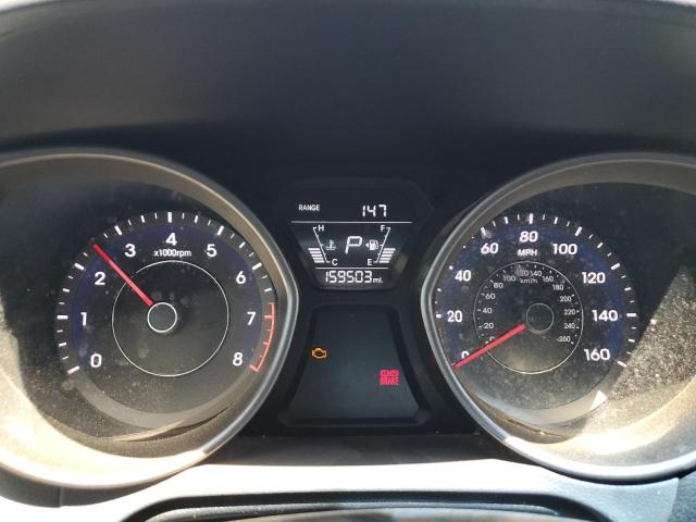 Фото 9 - HYUNDAI ELANTRA