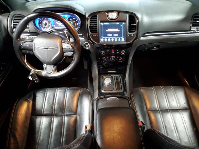 Фото 8 - CHRYSLER 300