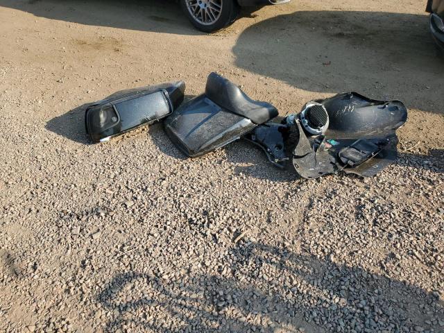 HARLEY-DAVIDSON FL 2017