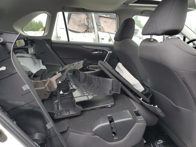 Фото 11 - TOYOTA RAV4