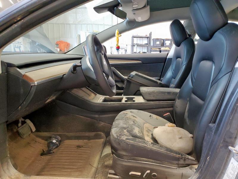 Фото 7 - TESLA MODEL 3