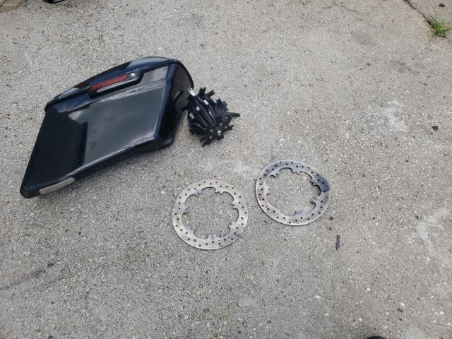 HARLEY-DAVIDSON FL 2018