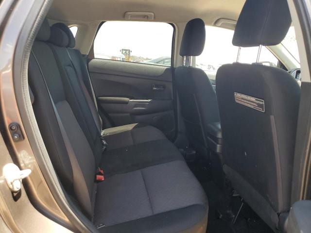 Фото 11 - MITSUBISHI OUTLANDER