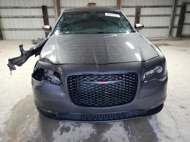 Фото 5 - CHRYSLER 300