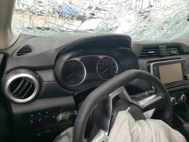 Фото 9 - NISSAN VERSA