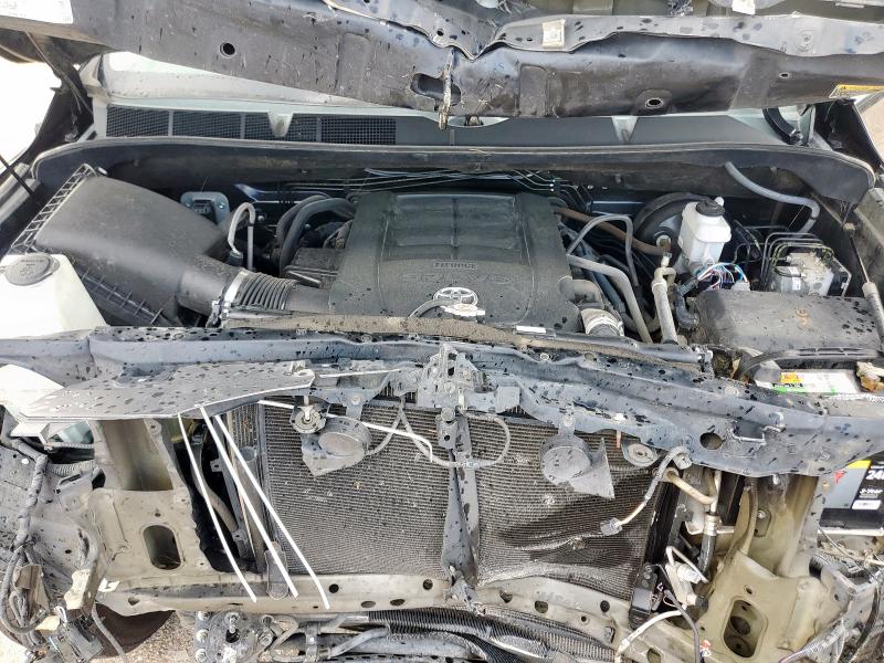 Фото 11 - TOYOTA TUNDRA