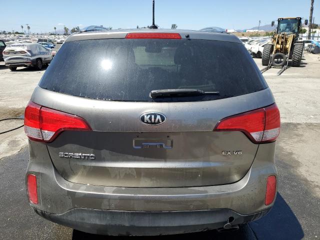 Фото 6 - KIA SORENTO