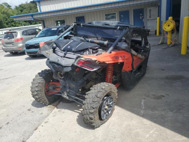 CAN-AM SIDEBYSIDE 2022