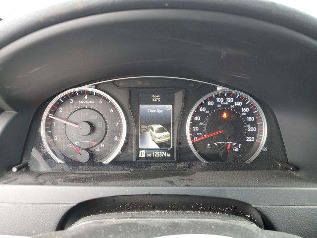 Фото 9 - TOYOTA CAMRY