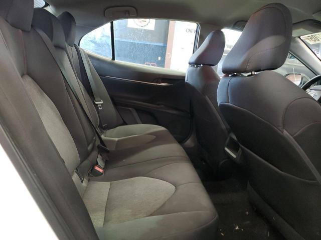 Фото 10 - TOYOTA CAMRY