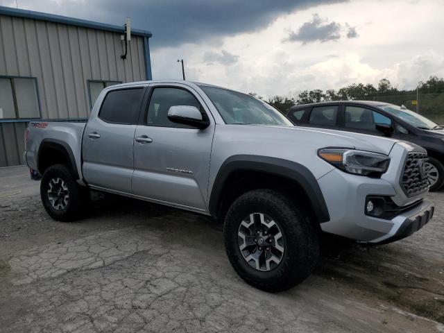 Фото 4 - TOYOTA TACOMA