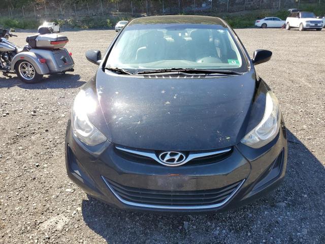 Фото 5 - HYUNDAI ELANTRA