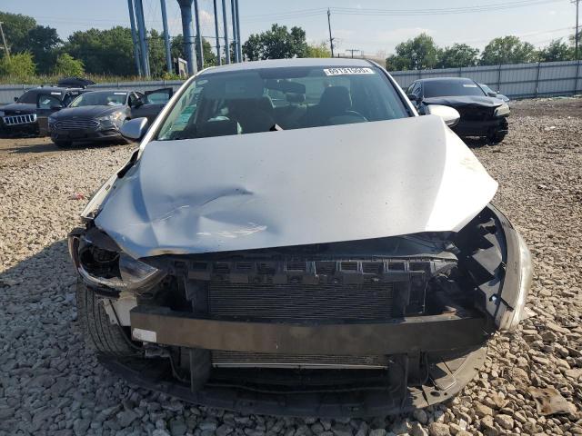 Фото 5 - HYUNDAI ELANTRA