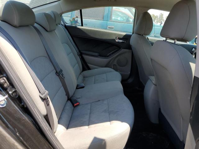 Фото 10 - KIA FORTE