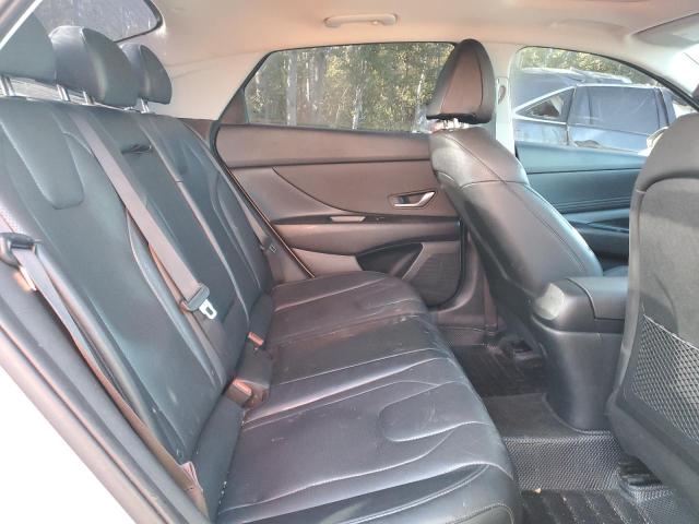 Фото 10 - HYUNDAI ELANTRA