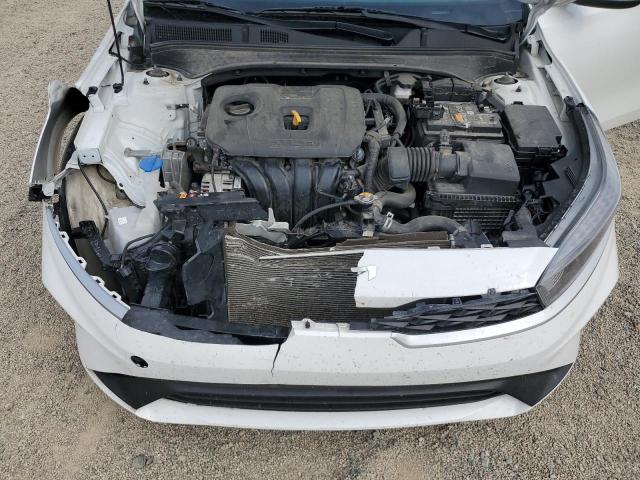 Фото 11 - KIA FORTE