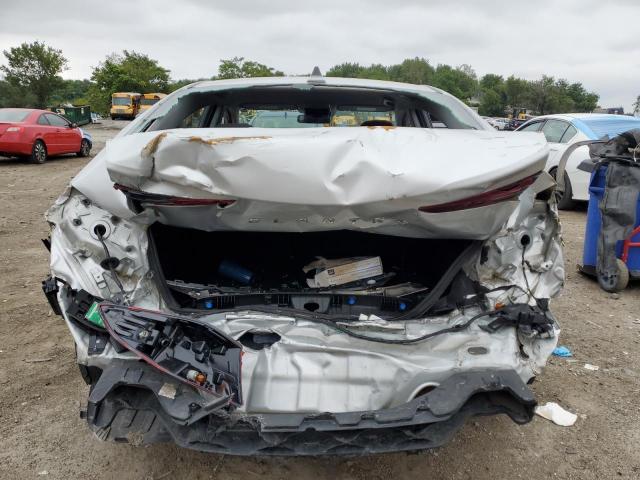 Фото 6 - HYUNDAI ELANTRA