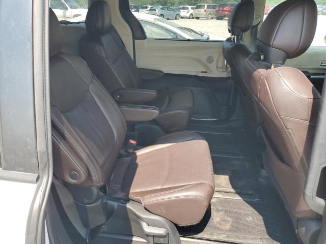 Фото 11 - TOYOTA SIENNA