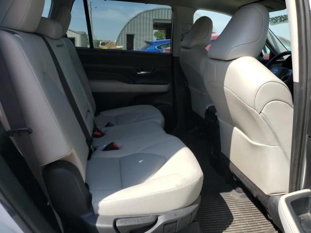 TOYOTA GRAND HIGH 2024 VIN 5TDAAAB5XRS022033