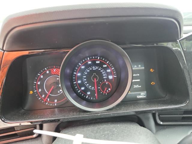 Фото 9 - HYUNDAI ELANTRA