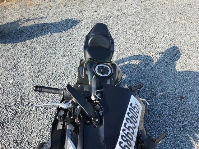 KAWASAKI EX650 R 2025