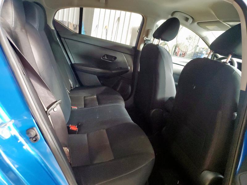 Фото 10 - NISSAN SENTRA