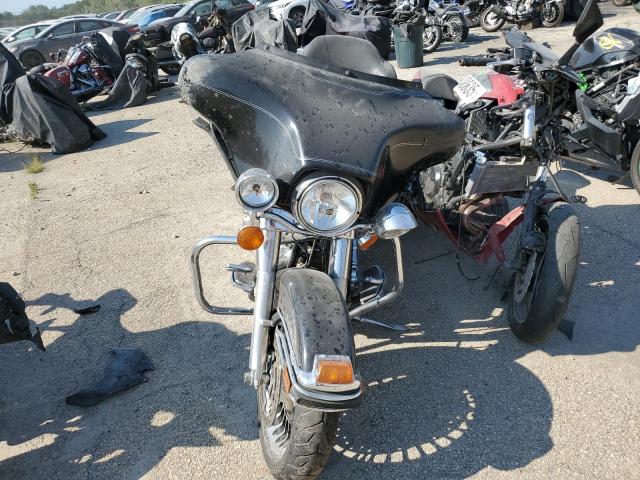 2010 HARLEY-DAVIDSON FL