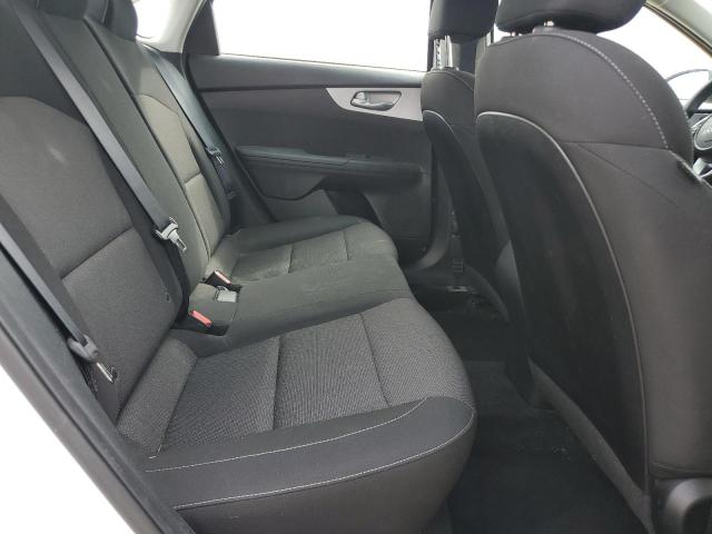 Фото 10 - KIA FORTE