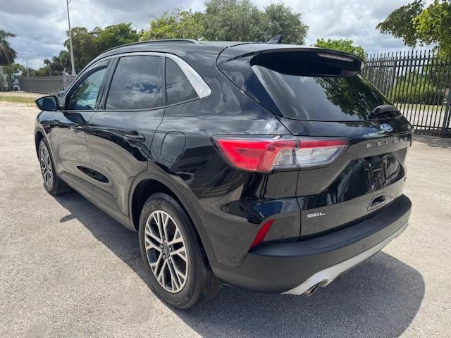 Фото 2 - FORD ESCAPE