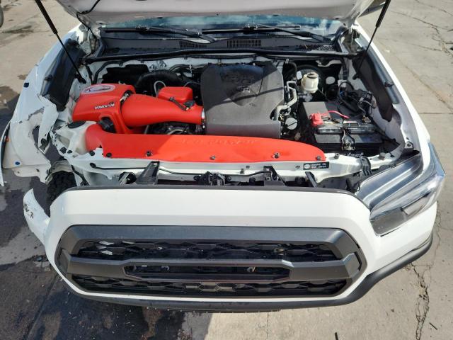 Фото 11 - TOYOTA TACOMA