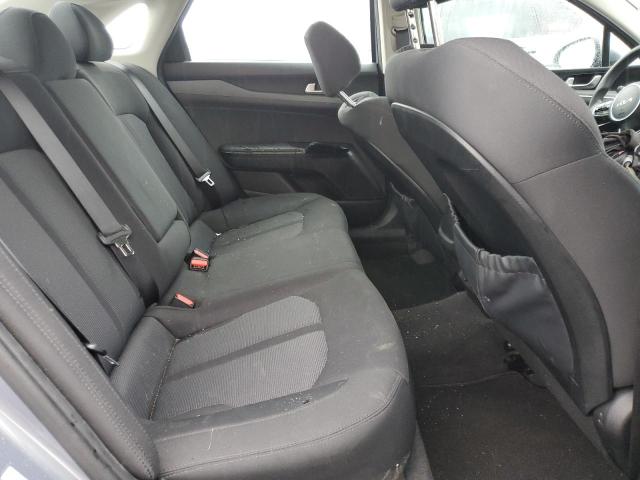 Фото 10 - KIA K5