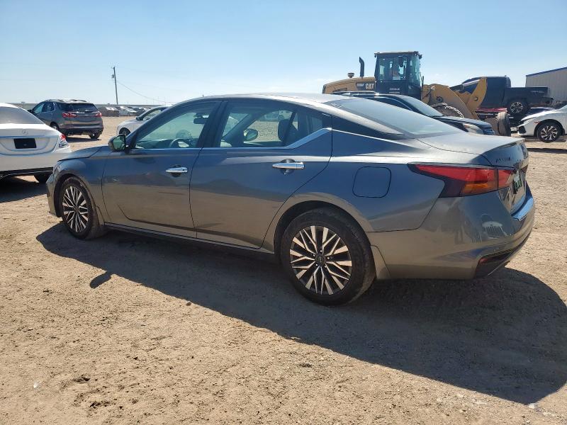 Фото 2 - NISSAN ALTIMA