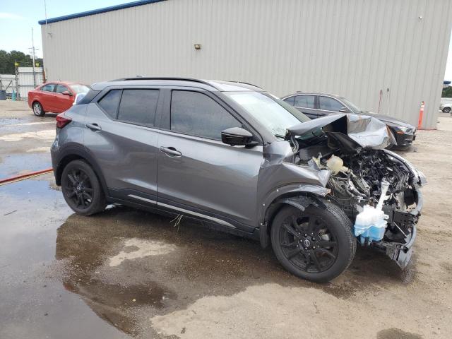 Фото 4 - NISSAN KICKS