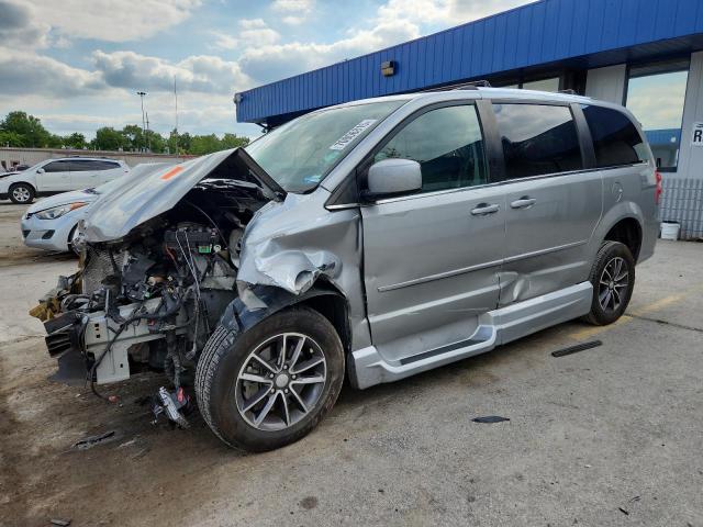 Фото 1 - DODGE CARAVAN