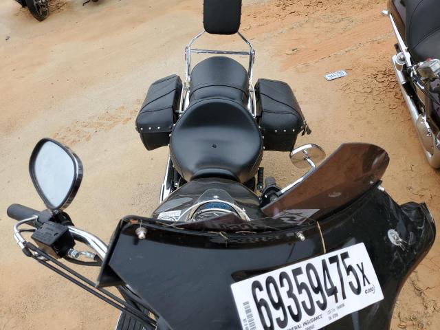 KAWASAKI VULCAN 900 2024