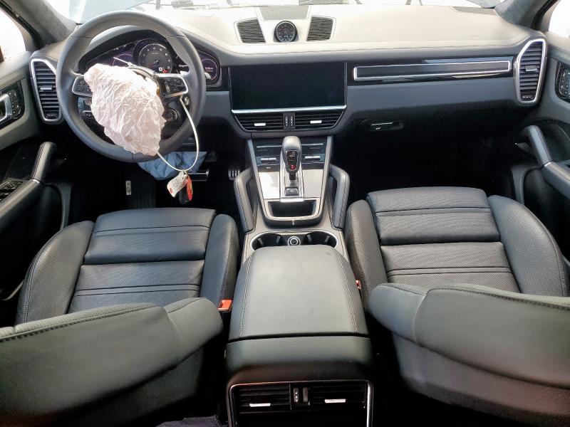 Фото 8 - PORSCHE CAYENNE