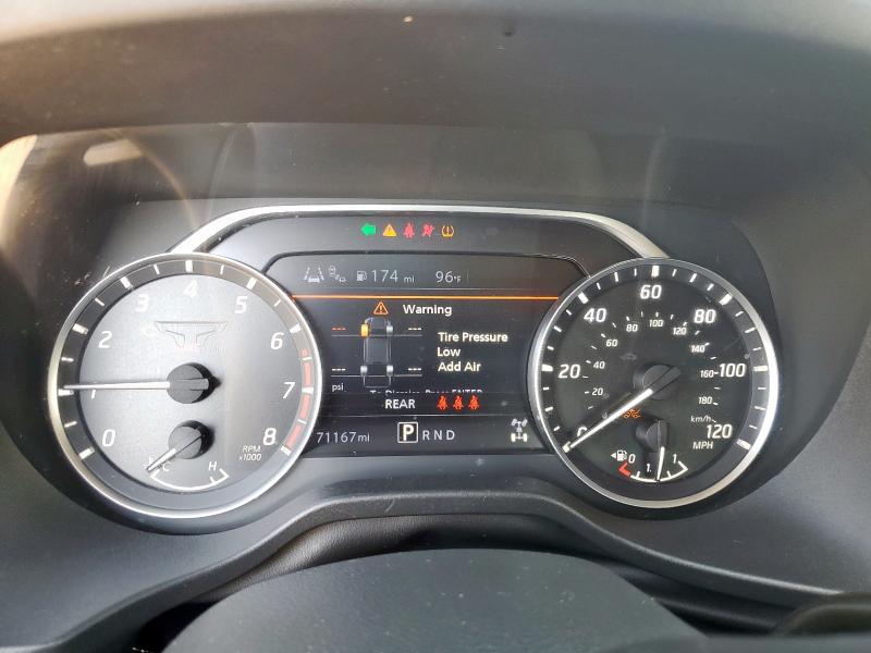 Фото 9 - NISSAN TITAN