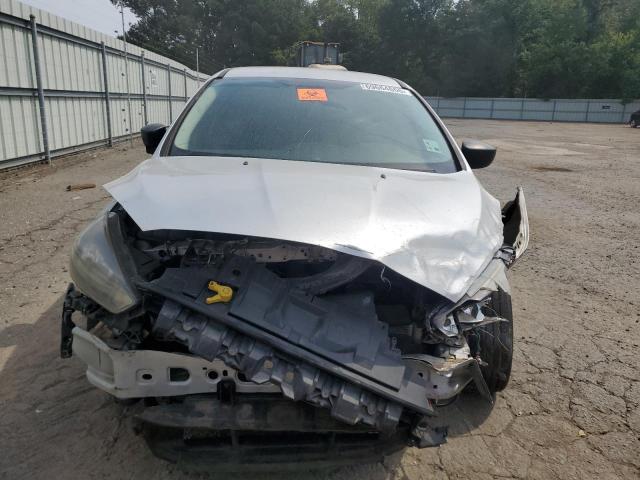 Фото 5 - FORD FOCUS