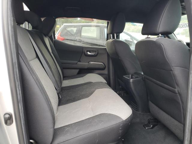 Фото 10 - TOYOTA TACOMA