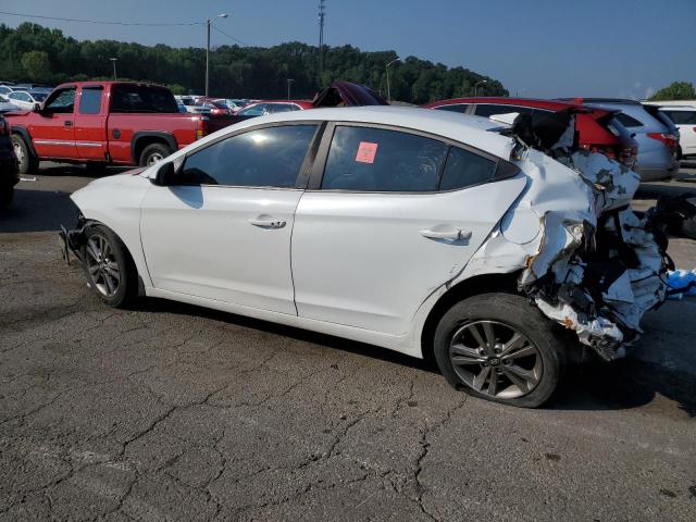 Фото 2 - HYUNDAI ELANTRA