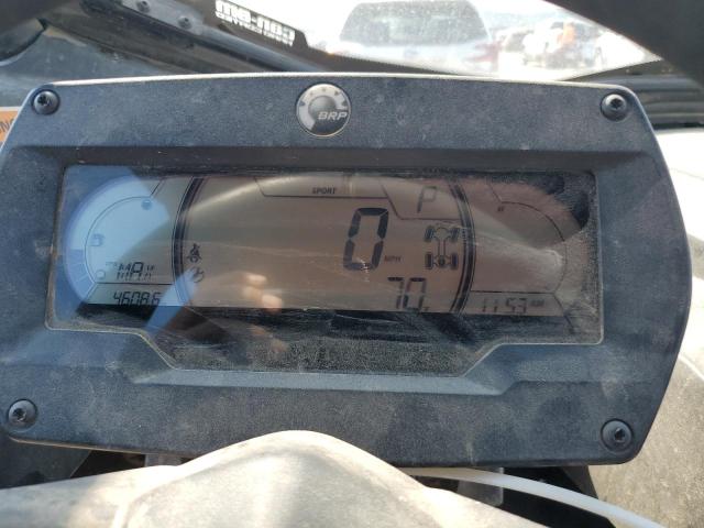 CAN-AM SIDEBYSIDE 2021