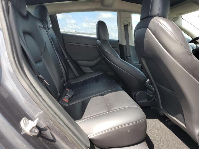 Фото 10 - TESLA MODEL 3