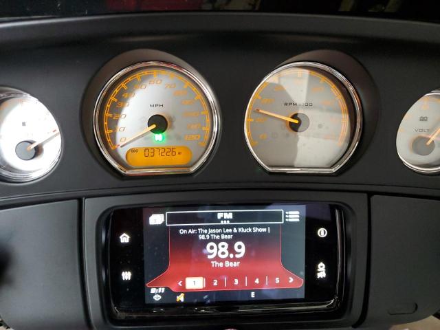 HARLEY-DAVIDSON FL 2020