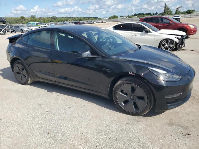 Фото 4 - TESLA MODEL 3