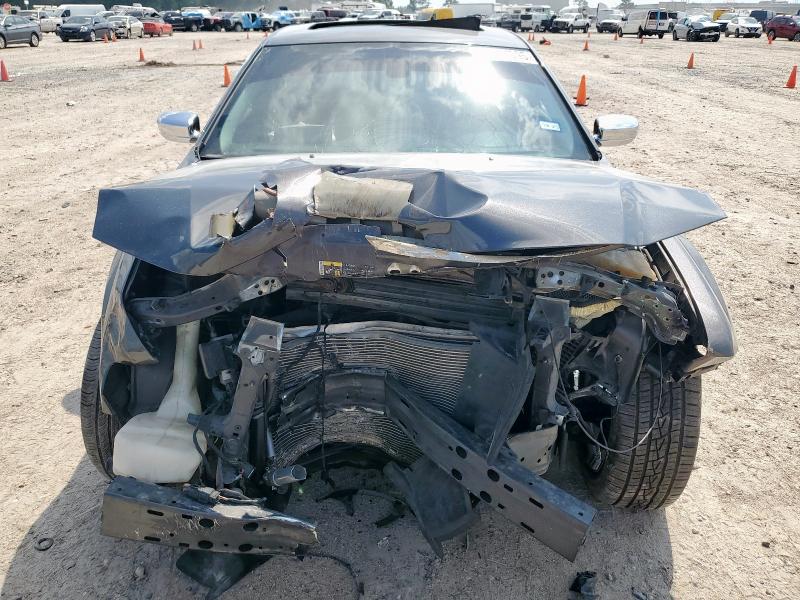 Фото 5 - CHRYSLER 300